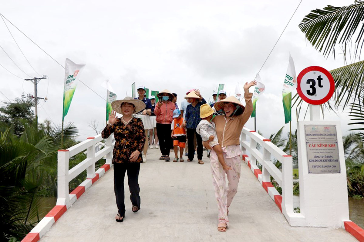 Cầu Kênh KH5